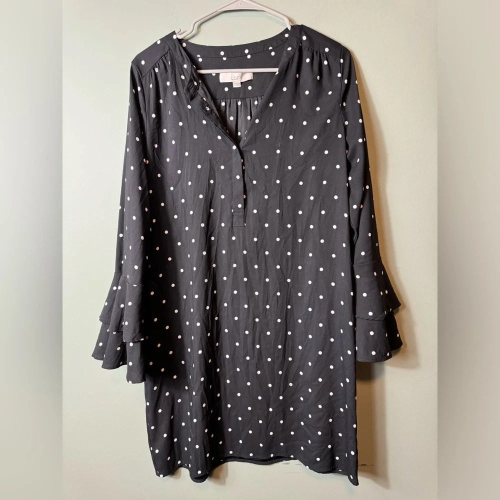 Ann Taylor LOFT Shift Dress Black POLKA DOT Bell Sleeve Dress Size Small EUC